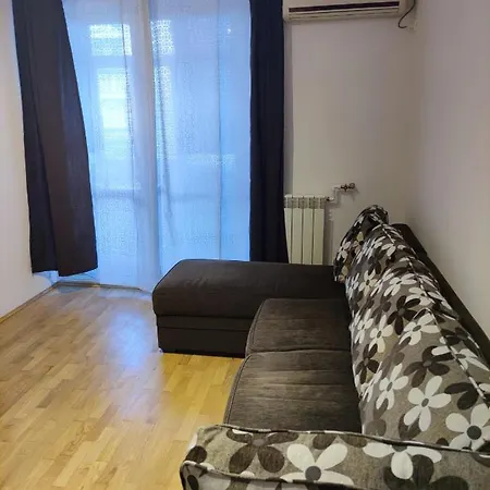 Fabian Central Apartment Bucharest Exterior photo